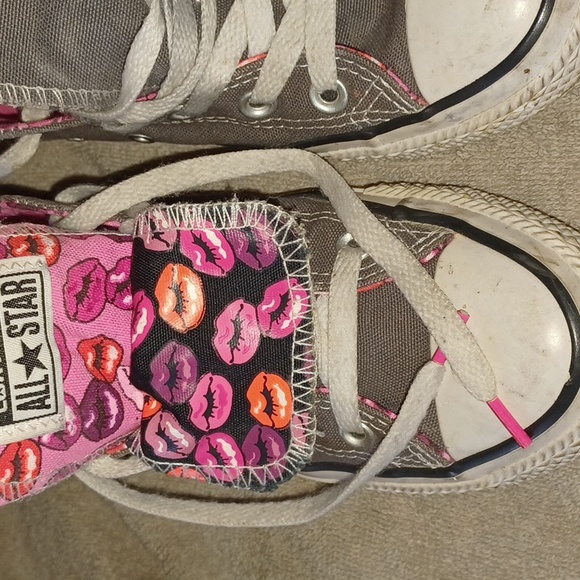 Gray and pink double tongue Converse sz6 - Picture 3 of 8